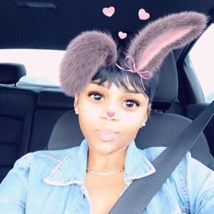 Meet your Posher, Melly